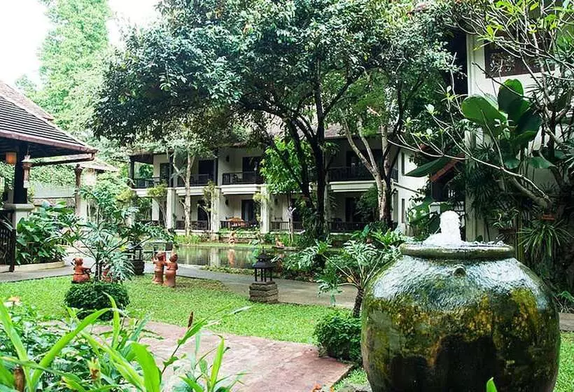 Lanna Dusita Riverside Boutique Resort