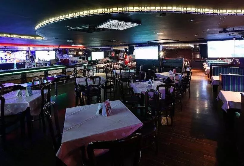 Fotos del hotel Ramee Royal:  15