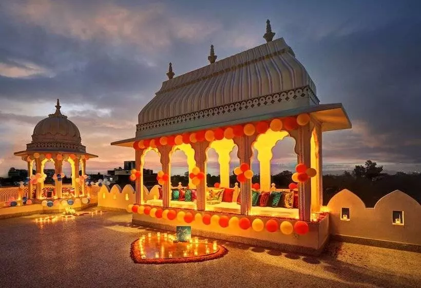 Fotos del hotel Sarang Palace:  8