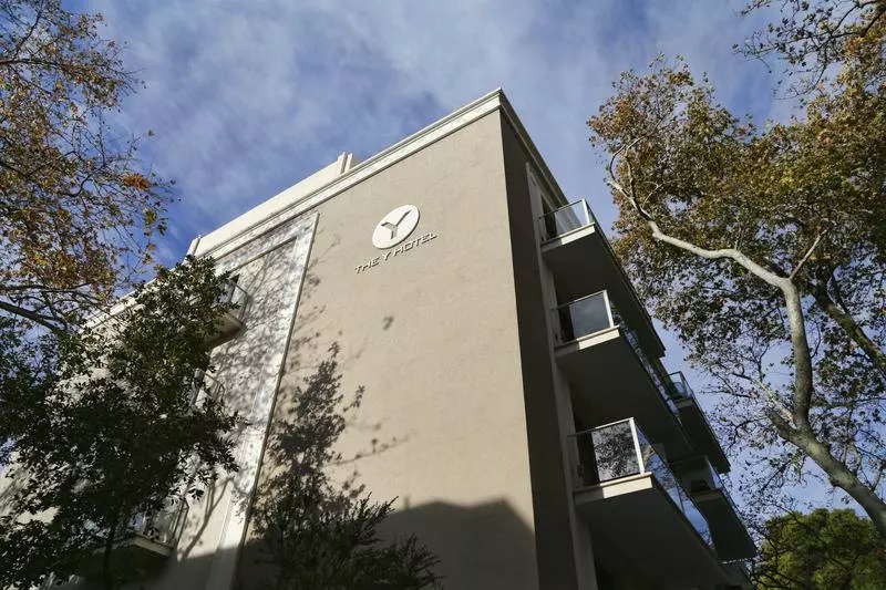 Fotos del hotel The Y:  9