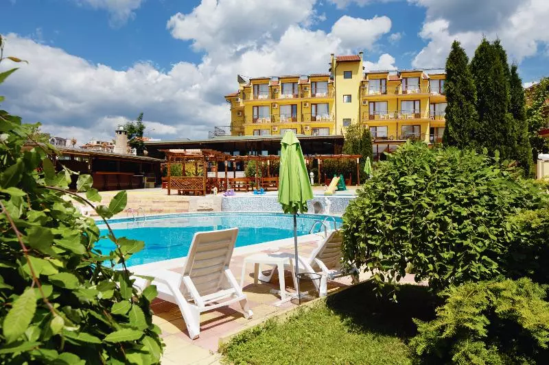 Fotos del hotel Yalta Complex:  9