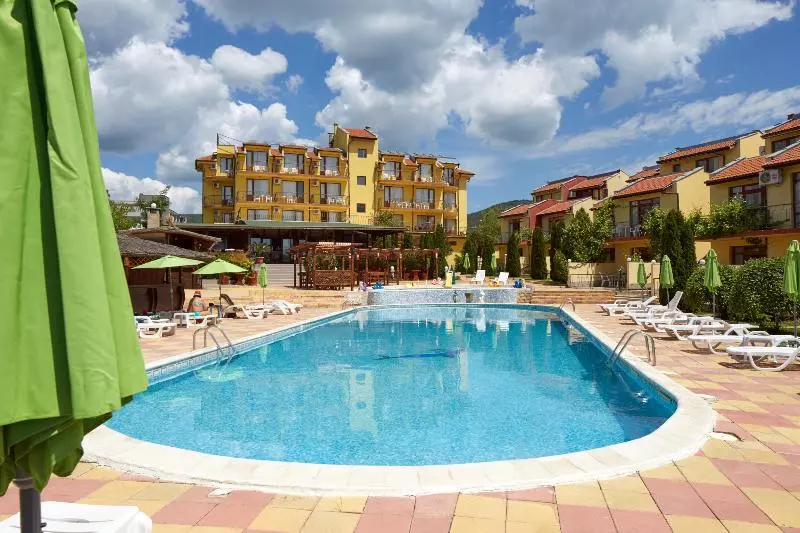 Fotos del hotel Yalta Complex:  2