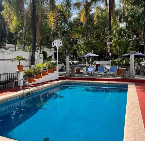 Fotos del hotel Bajo El Volcan:  2