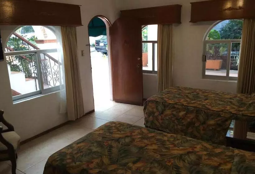 Fotos del hotel Bajo El Volcan:  25