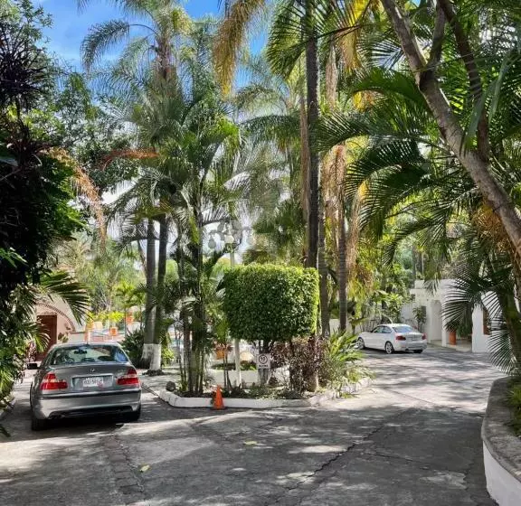 Fotos del hotel Bajo El Volcan:  16