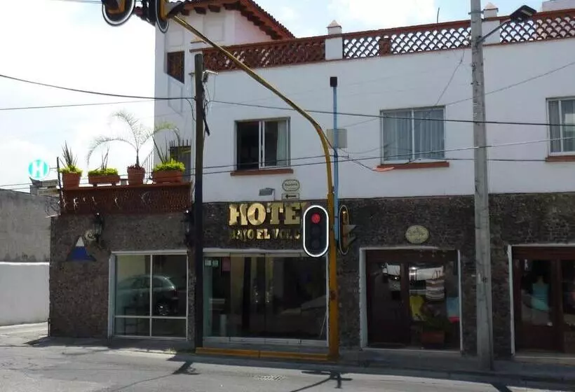 Fotos del hotel Bajo El Volcan:  8