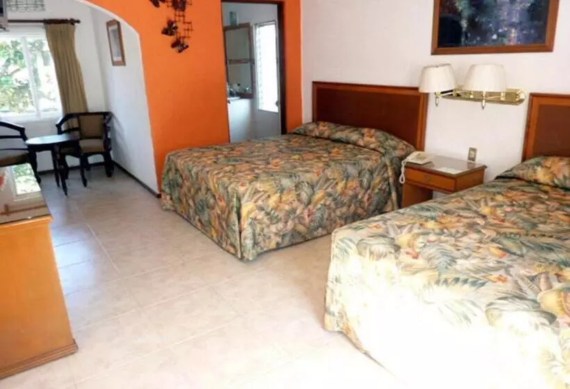 Fotos del hotel Bajo El Volcan:  6