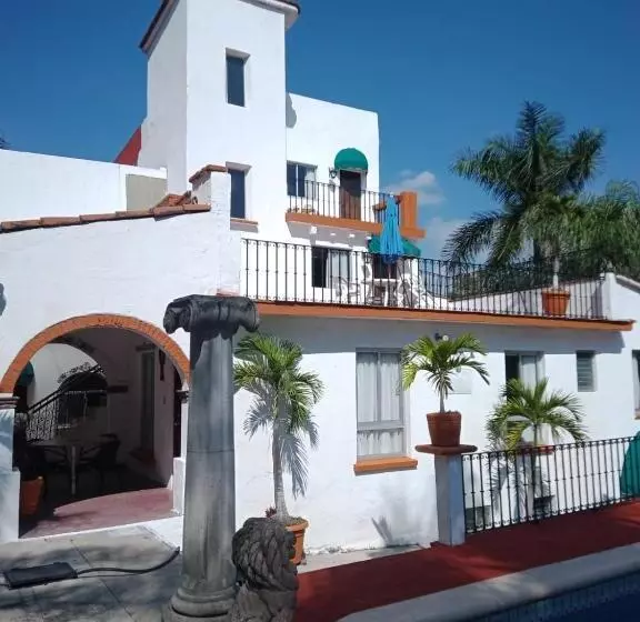 Fotos del hotel Bajo El Volcan:  10