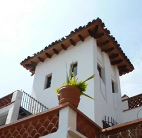 Fotos del hotel Bajo El Volcan:  5