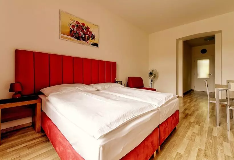 Fotos del hotel Otakar:  15