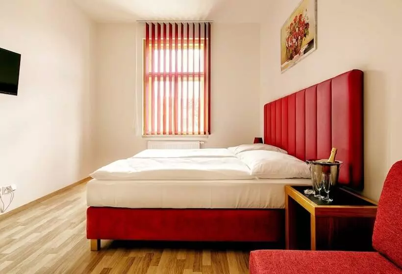 Fotos del hotel Otakar:  20