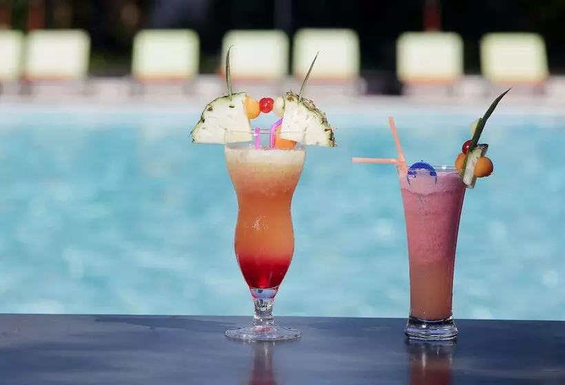 Fotos del hotel Carlton:  11