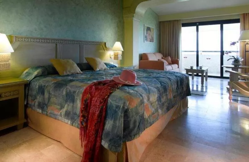 Grand Palladium Riviera Resort & Spa