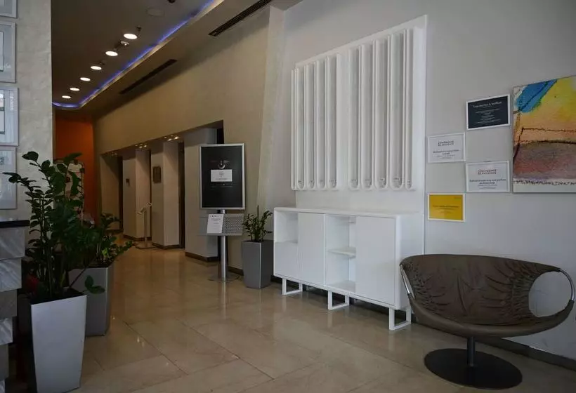 Fotos del hotel Golden Tulip Zira Belgrade:  3