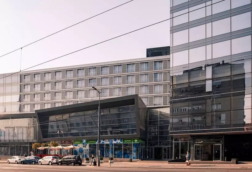 Fotos del hotel Golden Tulip Zira Belgrade:  18