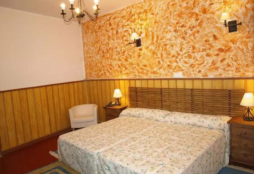 Fotos del hotel Gran Posada La Mesnada:  8