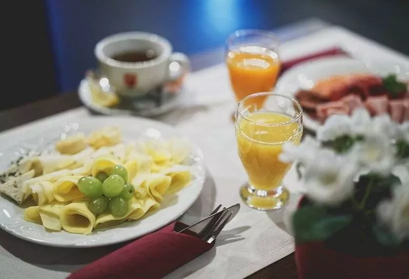 Fotos del hotel Luxury Apartments In The Historical Building In The Heart Of Old Town:  4