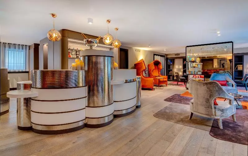 Fotos del hotel Design  F6:  13