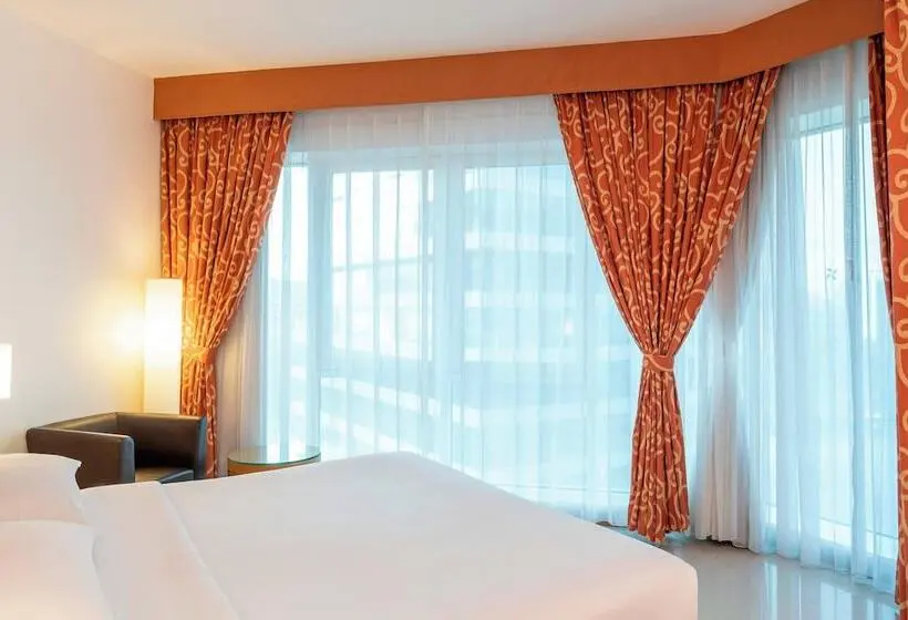 Fotos del hotel Four Points By Sheraton Downtown Dubai:  122