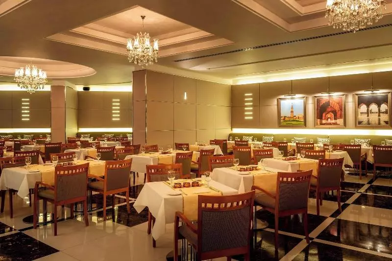 Fotos del hotel Four Points By Sheraton Downtown Dubai:  5