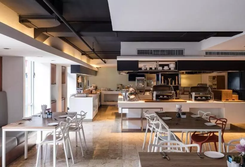 Fotos del hotel S15:  4