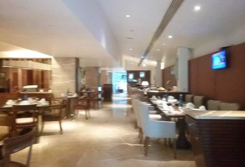 Fotos del hotel The Pride Hotel, Chennai:  5