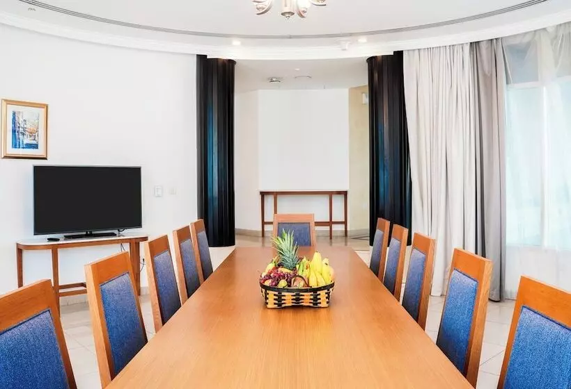 Fotos del hotel Swissôtel Al Murooj Dubai:  25