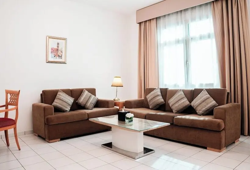 Fotos del hotel Swissôtel Al Murooj Dubai:  54