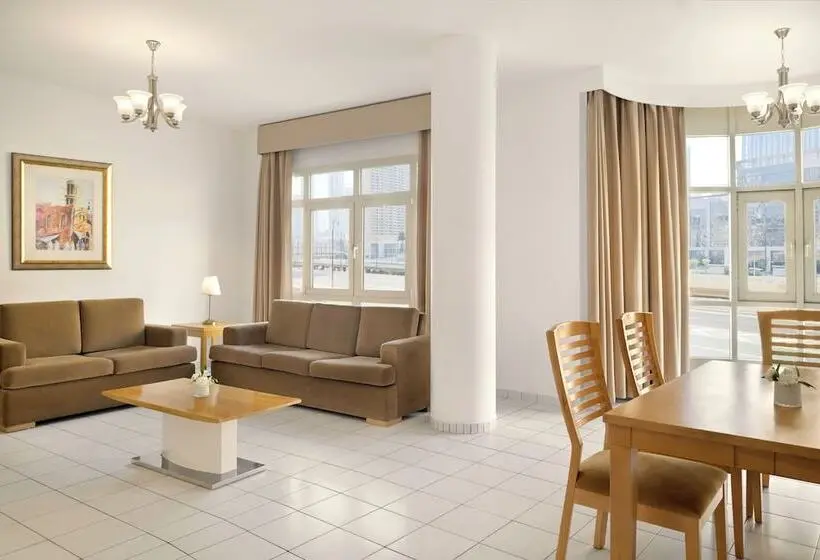 Fotos del hotel Swissôtel Al Murooj Dubai:  171
