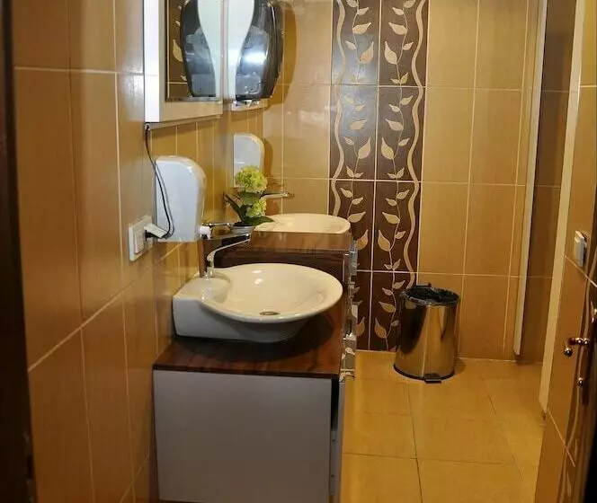 Fotos del hotel Anitpark:  8