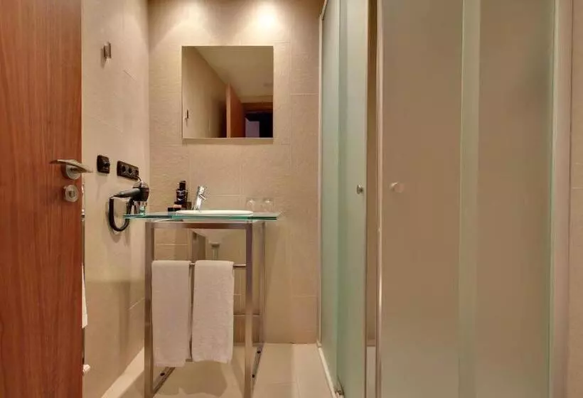 Fotos del hotel Rafaeles Badalona:  13