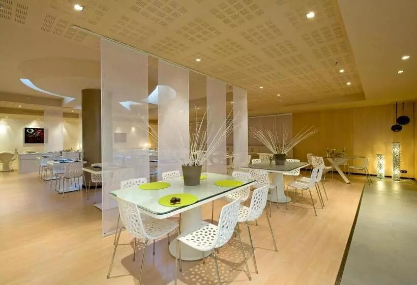 Fotos del hotel Rafaeles Badalona:  25