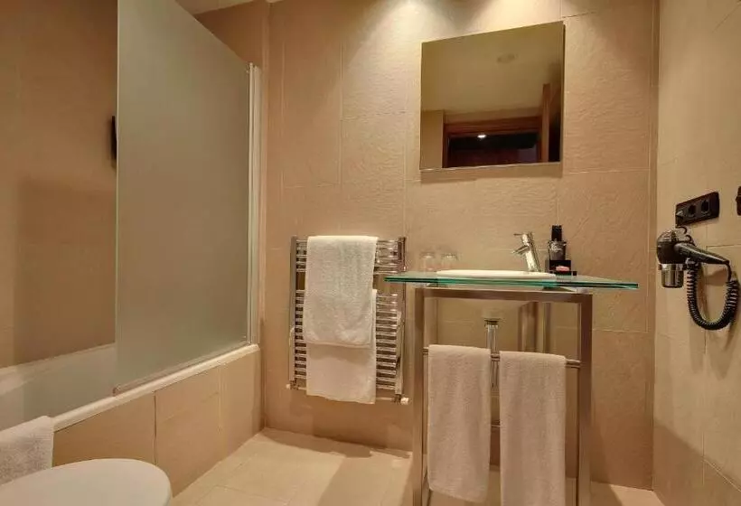 Fotos del hotel Rafaeles Badalona:  8