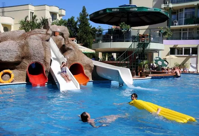 Fotos del hotel Sunny Day Club:  3