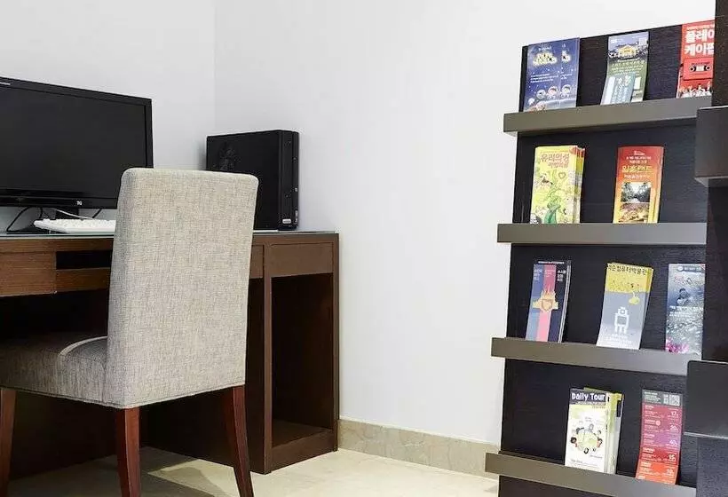 Fotos del hotel The Suites  Jeju:  3