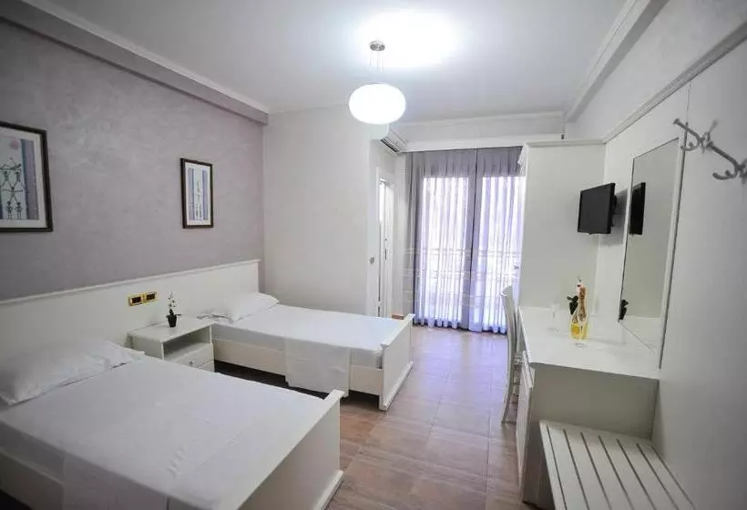 Fotos del hotel Iliria Internacional:  18