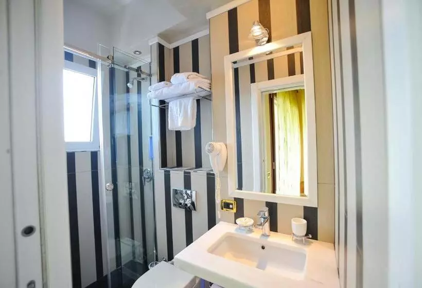 Fotos del hotel Iliria Internacional:  13