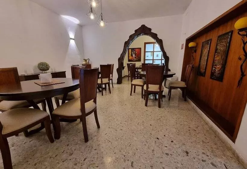 Fotos del hotel Karlo:  10