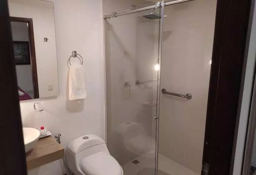 Fotos del hotel Karlo:  8