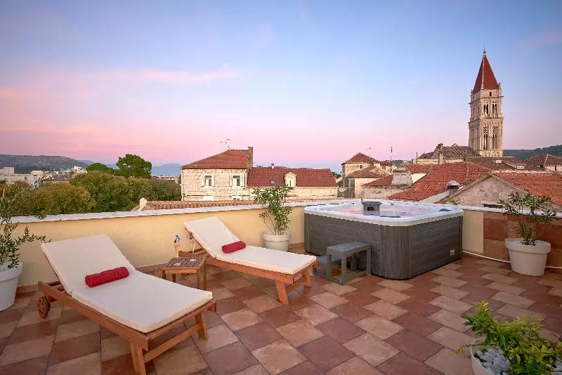 Fotos del hotel Palace Derossi:  5