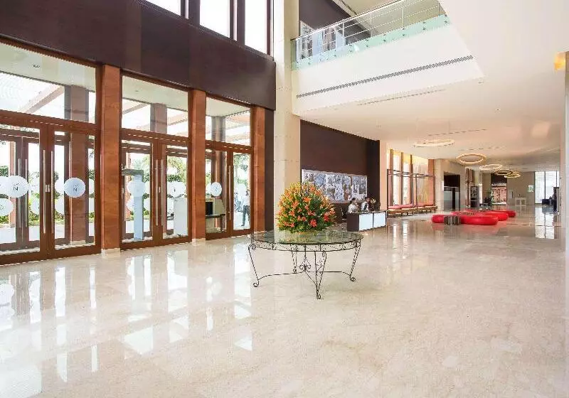 Fotos del hotel Novotel Hyderabad Airport:  4