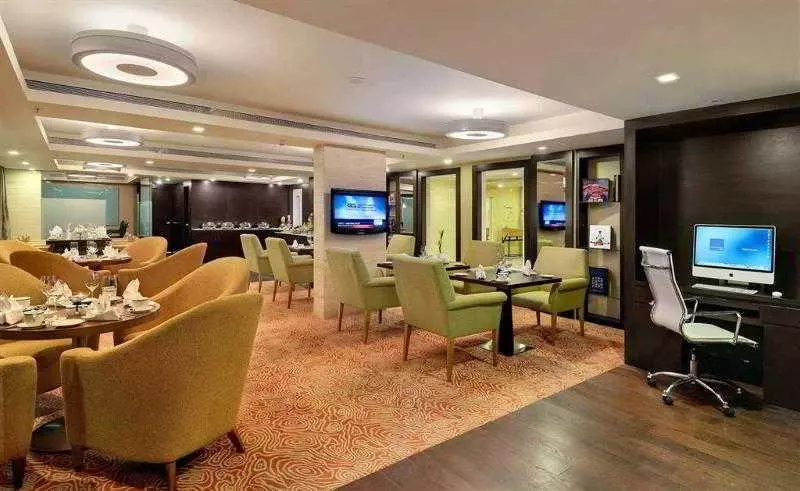 Fotos del hotel Novotel Hyderabad Airport:  3