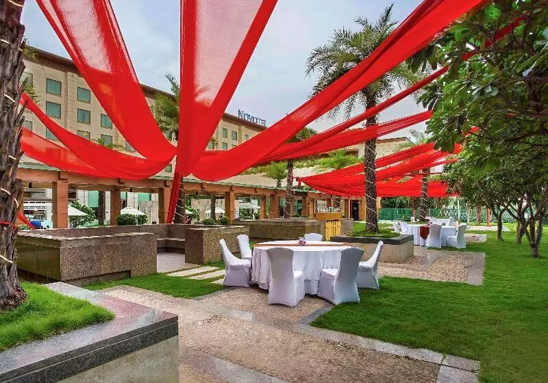 Fotos del hotel Novotel Hyderabad Airport:  7