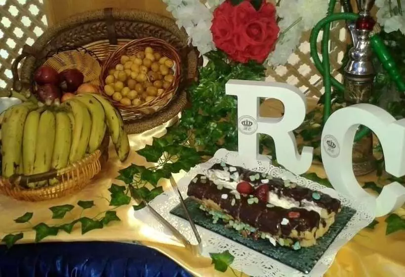 Fotos del hotel Royal Crown Suites:  13