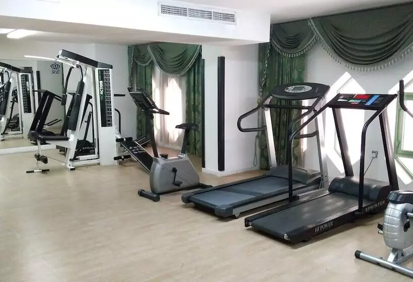 Fotos del hotel Royal Crown Suites:  2