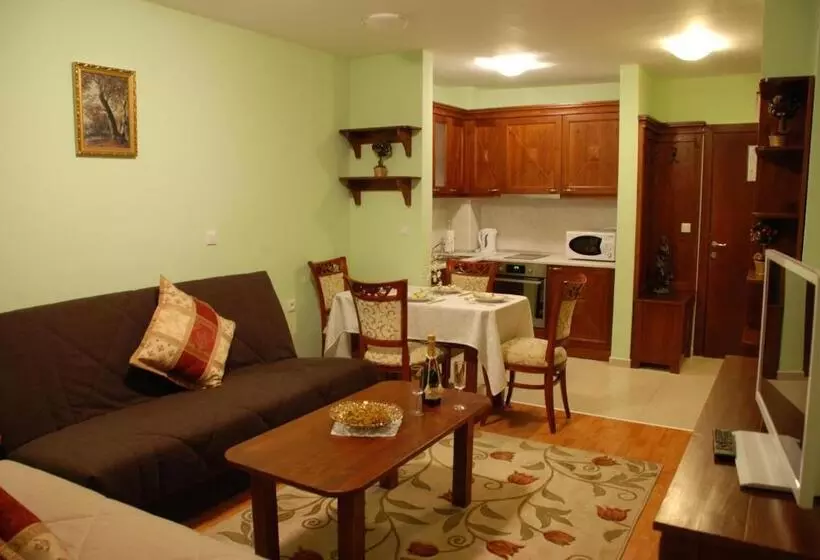 Fotos del hotel Elegant Lux:  2