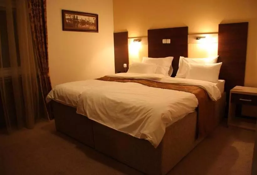 Fotos del hotel Leotar:  11