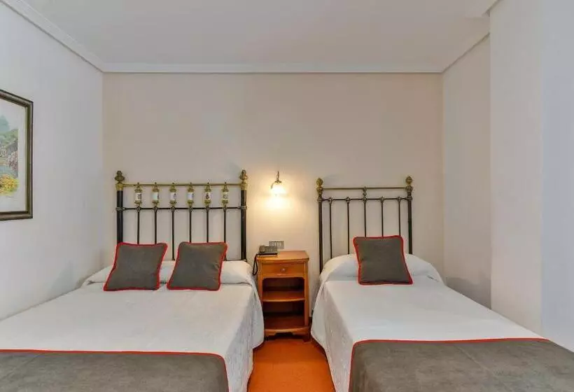 Fotos del hotel Santillana:  21