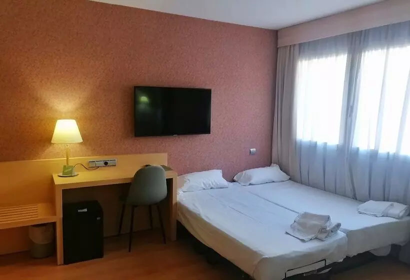 Fotos del hotel Hospedium Hotel Villa Gomá:  4