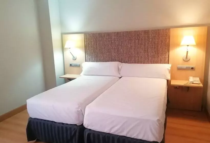 Fotos del hotel Hospedium Hotel Villa Gomá:  3